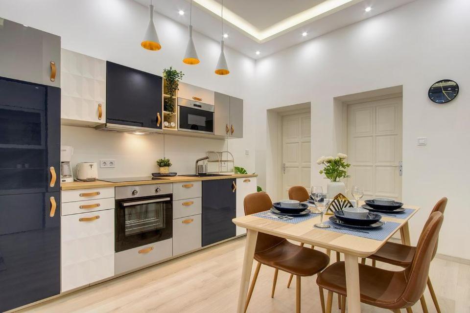 Emerald Residency 4Br-2Ba Apartament Budapeszt