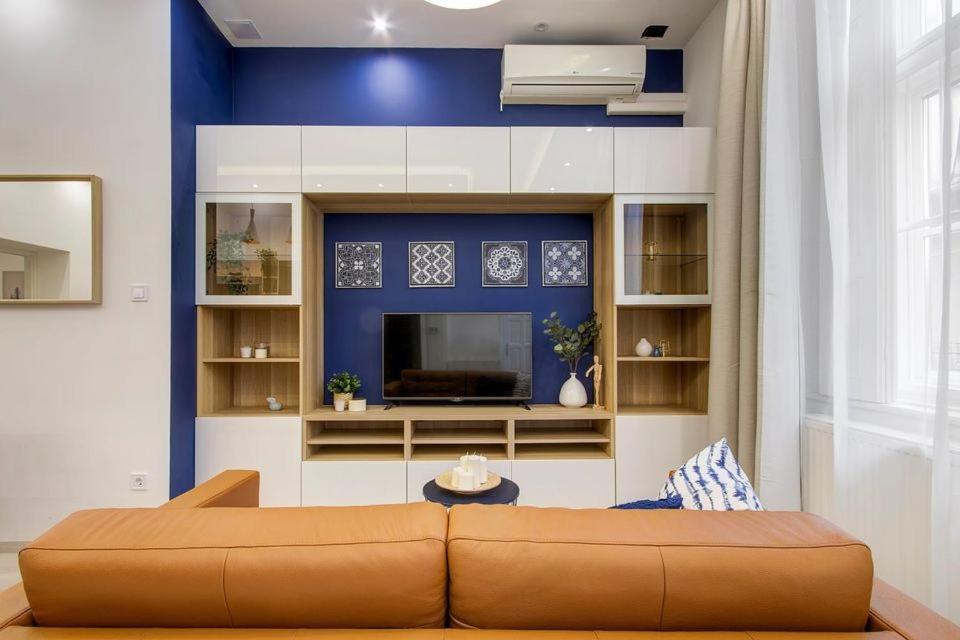 Apartament Emerald Residency 4Br-2Ba